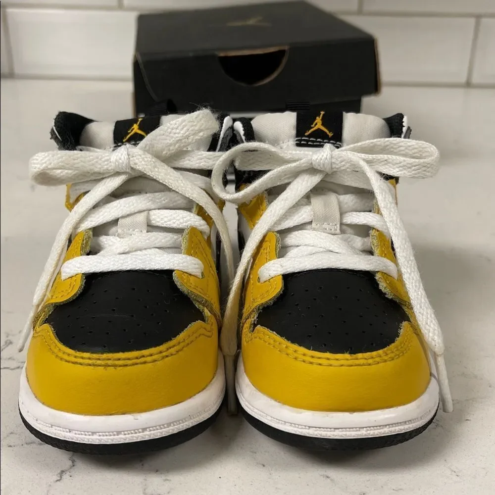 Jordan 1 Mid Yellow Ochre (TD) DQ8425-701 Size 6C